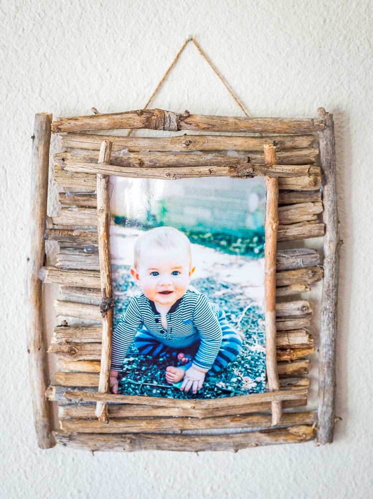 Twig Picture frame hanging on the wall
